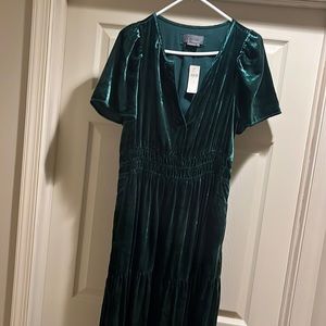 Anthropologie Somerset maxi dress in emerald green velvet size M brand new/tags